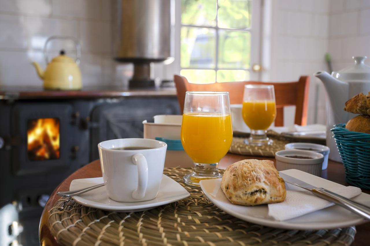 Abriga Bed And Breakfast Coyhaique Exterior photo